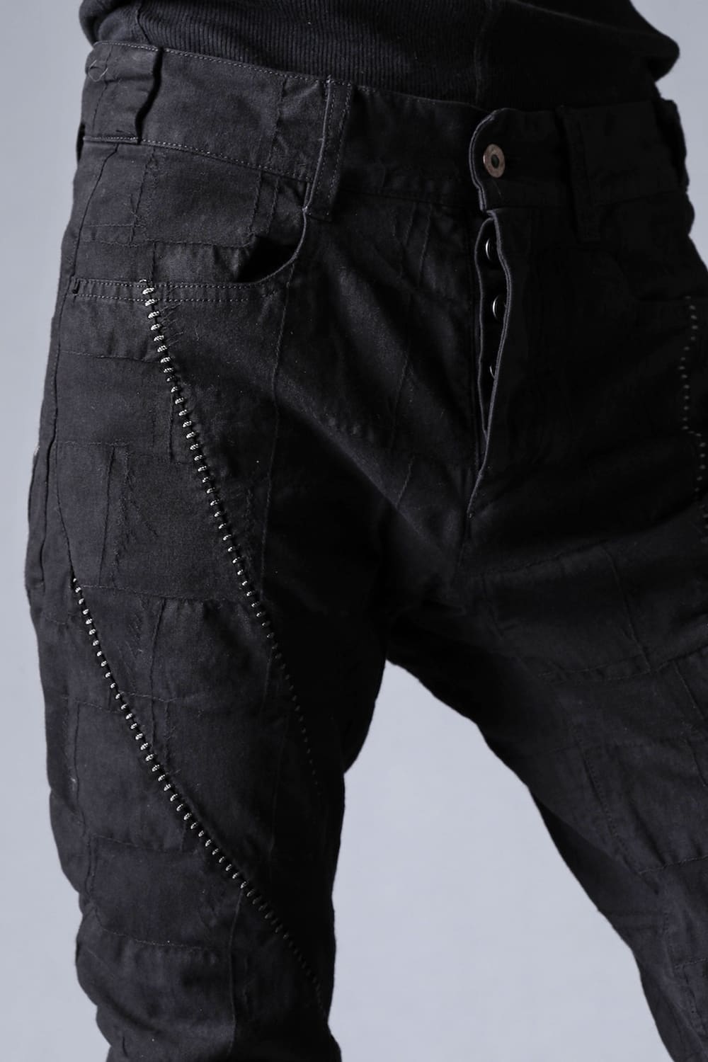 SCAB Patchwork Jagged Stretch Cotton Overlock Twisted Curved Slim Pants Black Charcoal Stitch