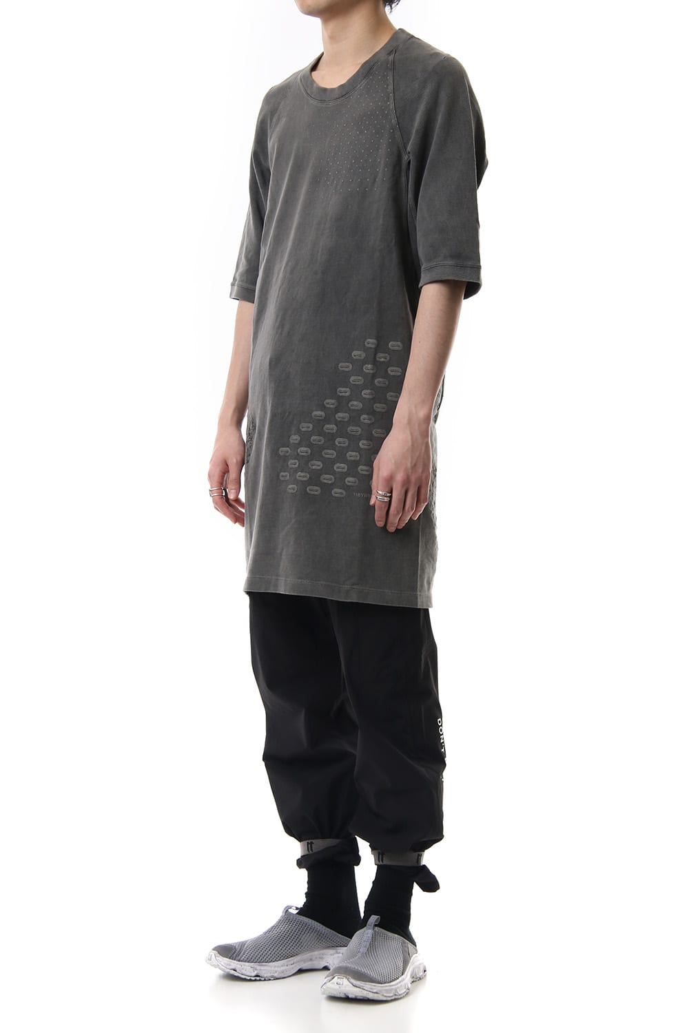 Reflector print & embroidery T-shirt (Black)