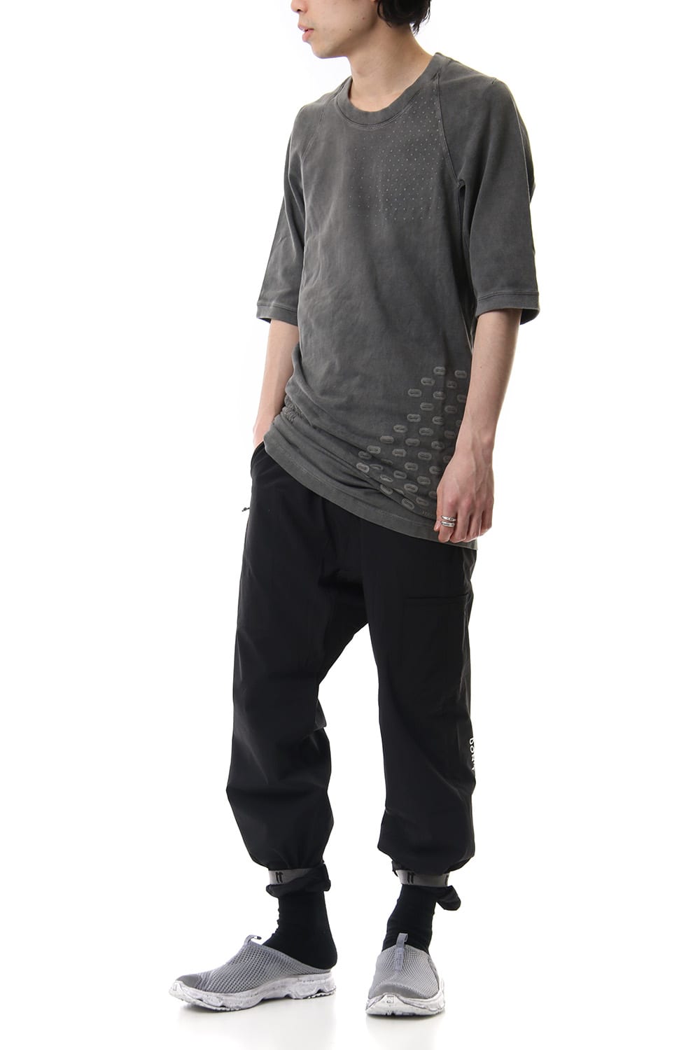 Reflector print & embroidery T-shirt (Black)