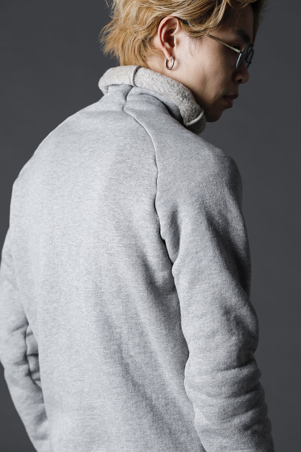 裏毛コットン ボトルネックニット グレー