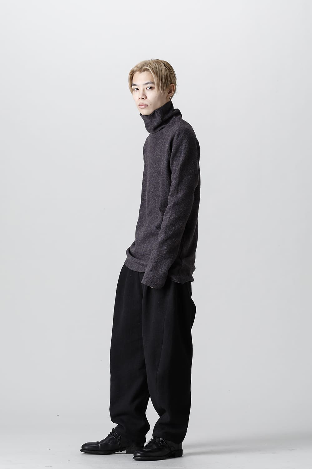 Dual Layered Wool Bottle Neck Knit M.Gray / Kahki