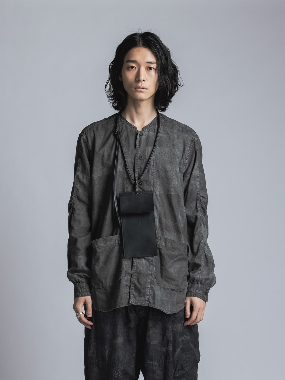 Hanging tag type Neck Porch