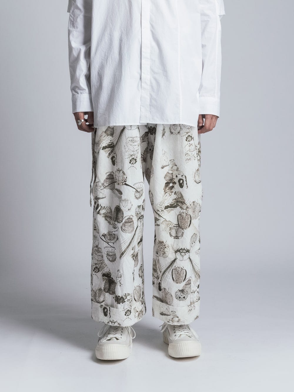 SUZUKO MOMOYAMA Innsects Print Wide Pants White Mix