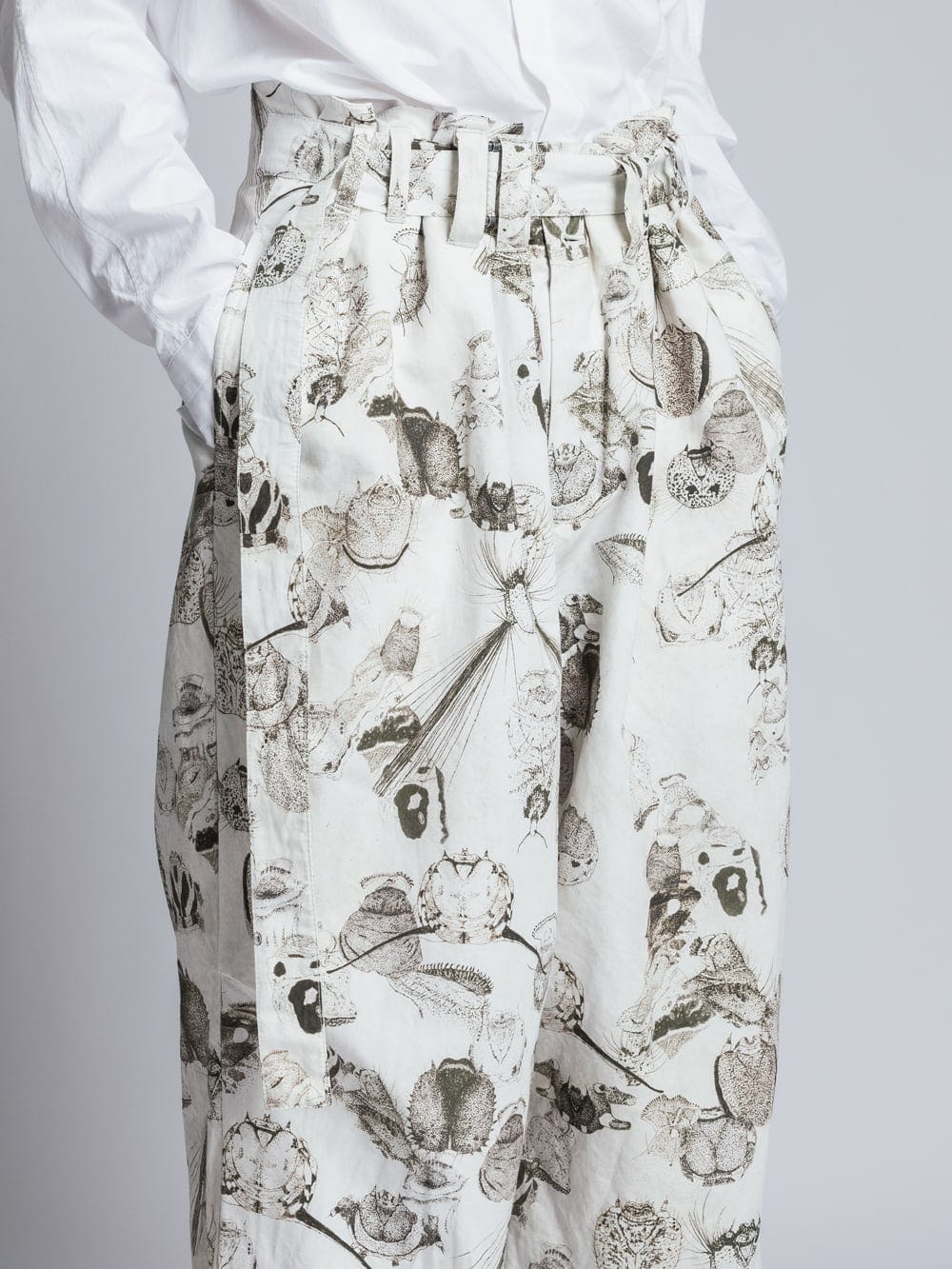 SUZUKO MOMOYAMA Innsects Print Wide Pants White Mix