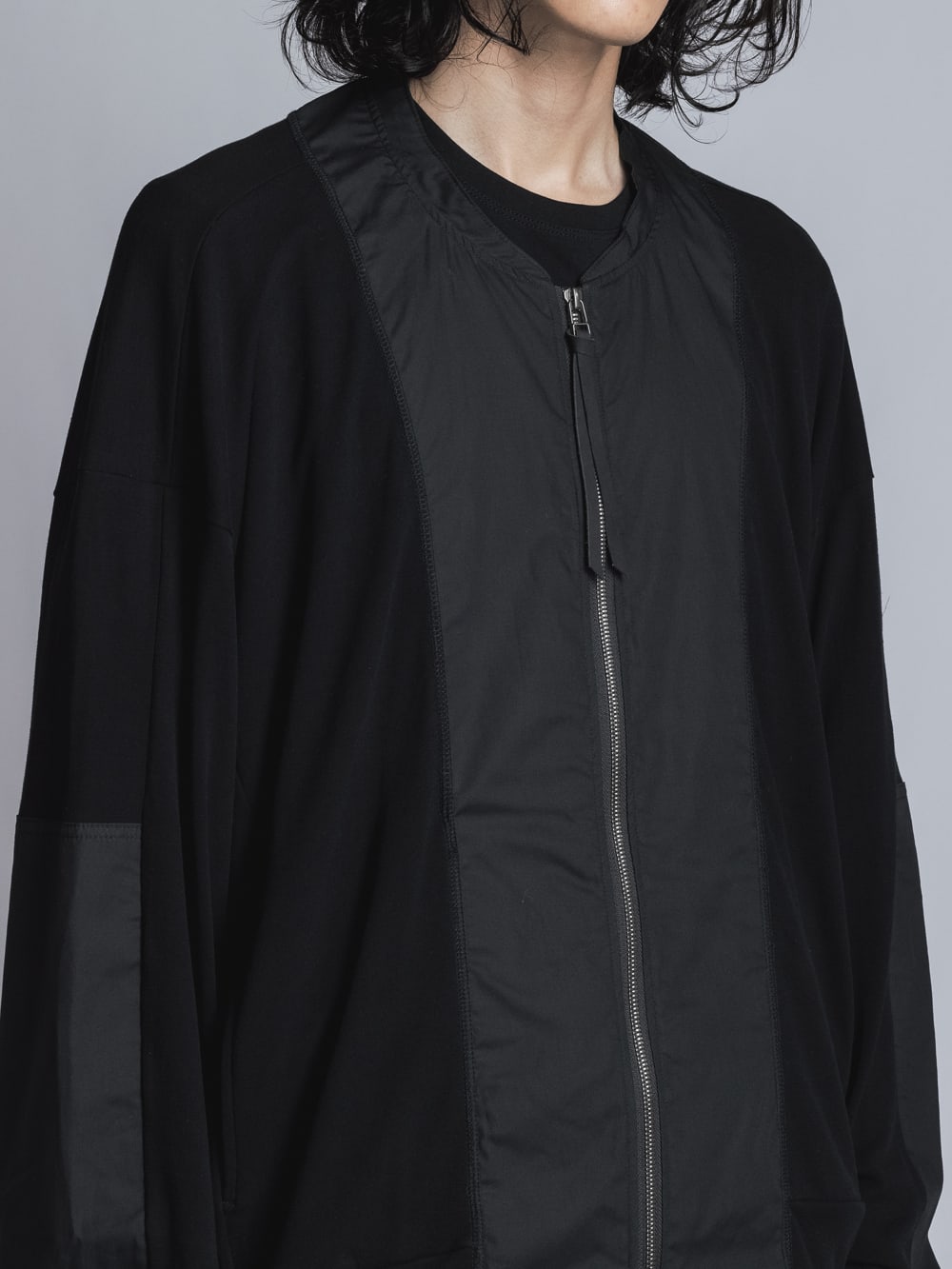 梨地スムース ボンバージャケット