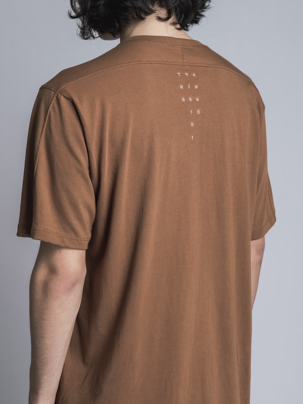 Jersey Stitch Embroidered T-shirt  Brown