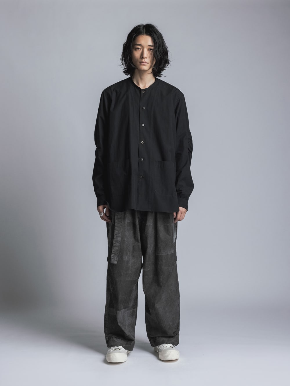 Typewriter Band Collar Shirt  Black