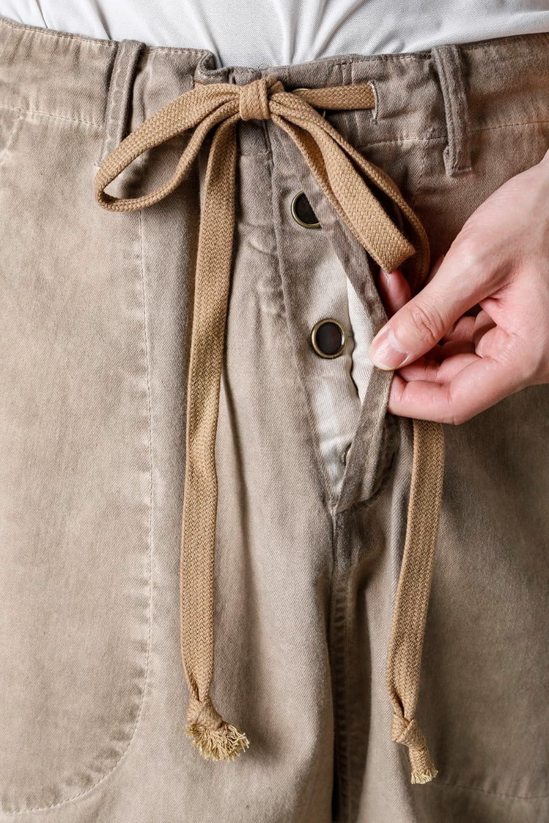 ドロップ クロッチ デニム パンツ タン