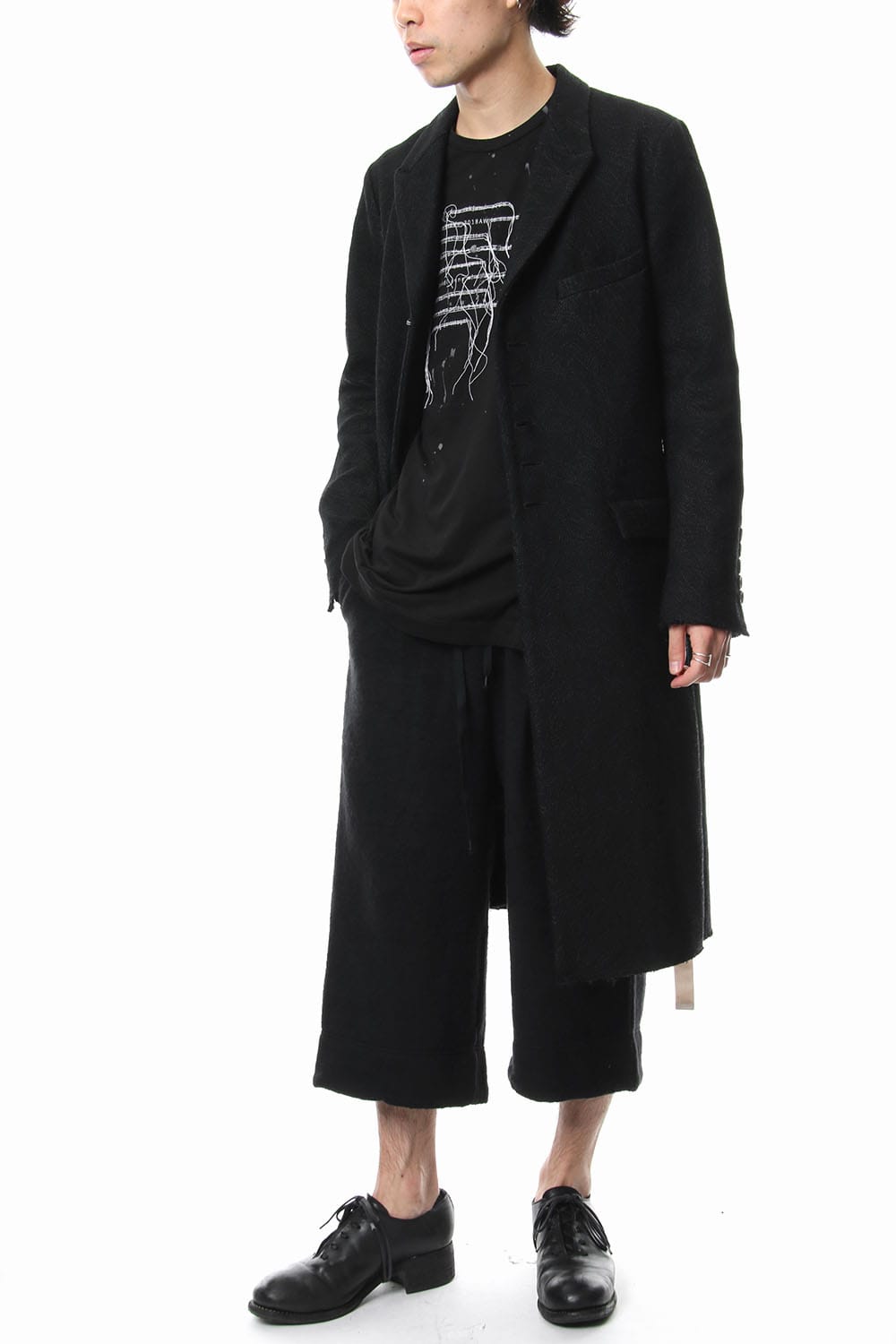 Embroidery joining chester coat