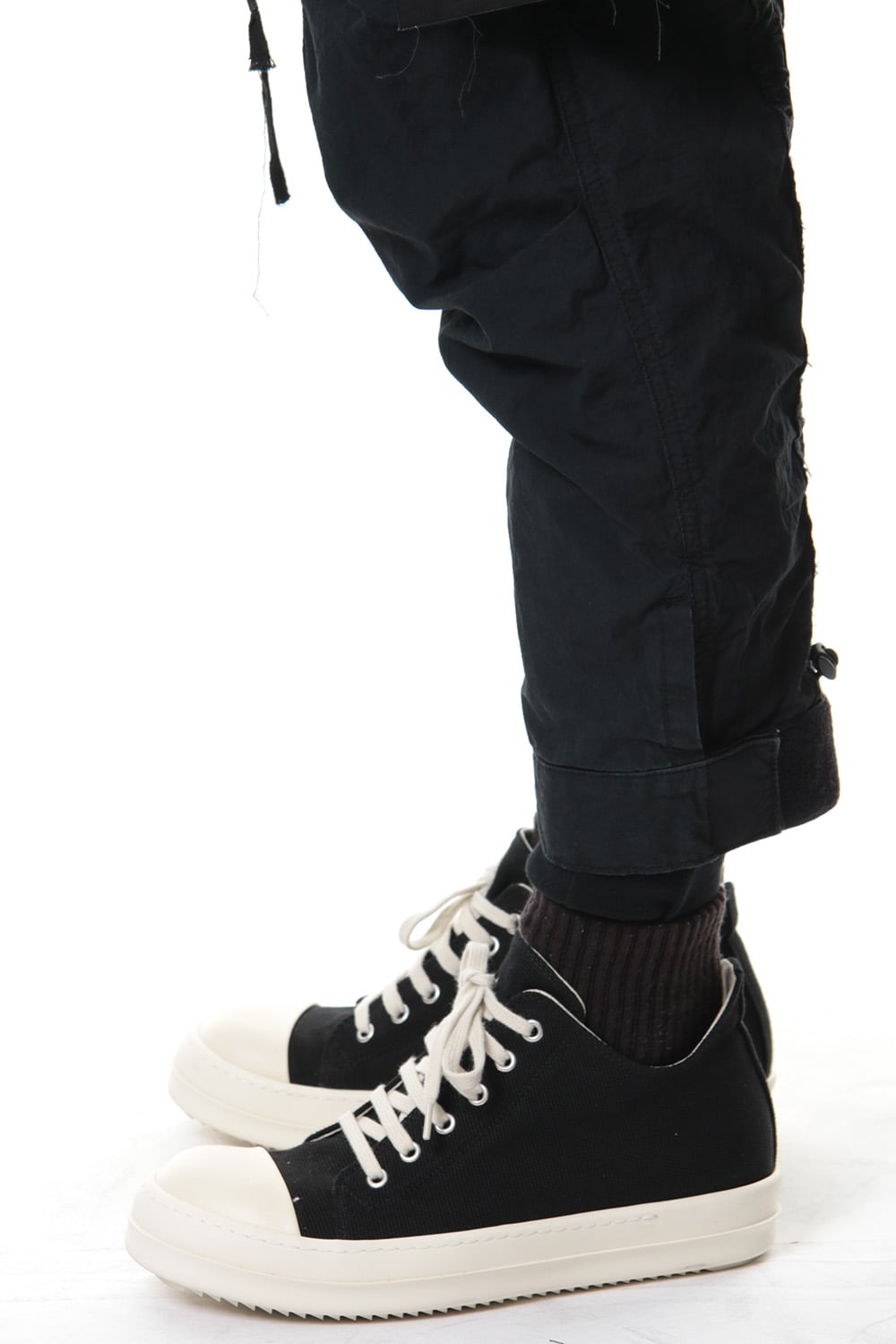 Product dyeing tactical pants