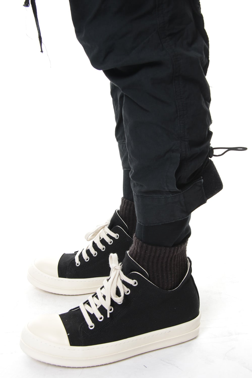 Product dyeing tactical pants