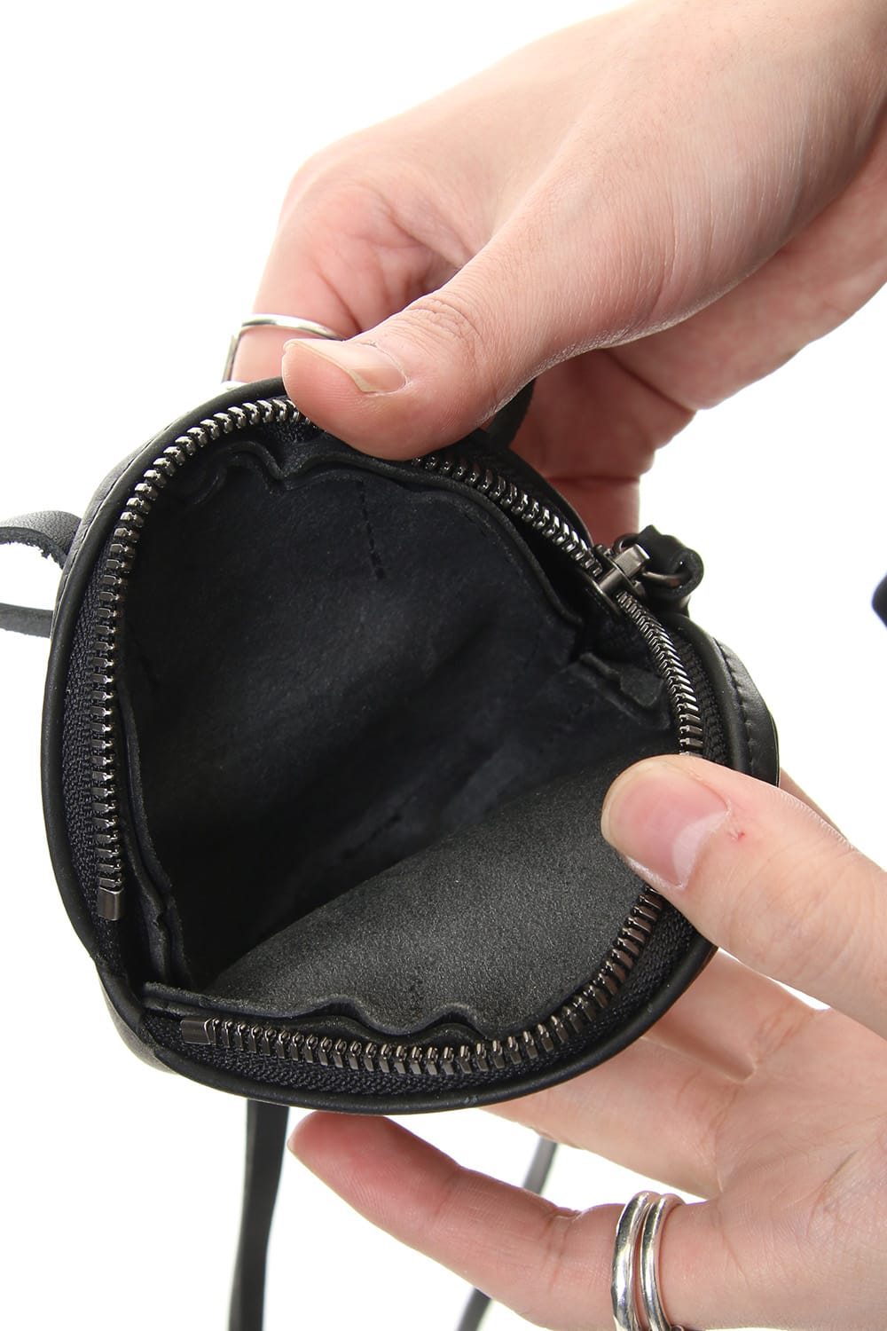 Neck pouch (Round shape)