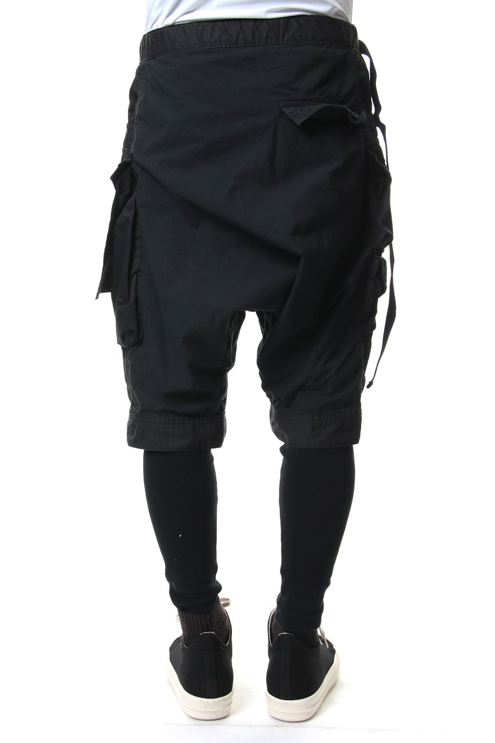 Product dyeing shorts