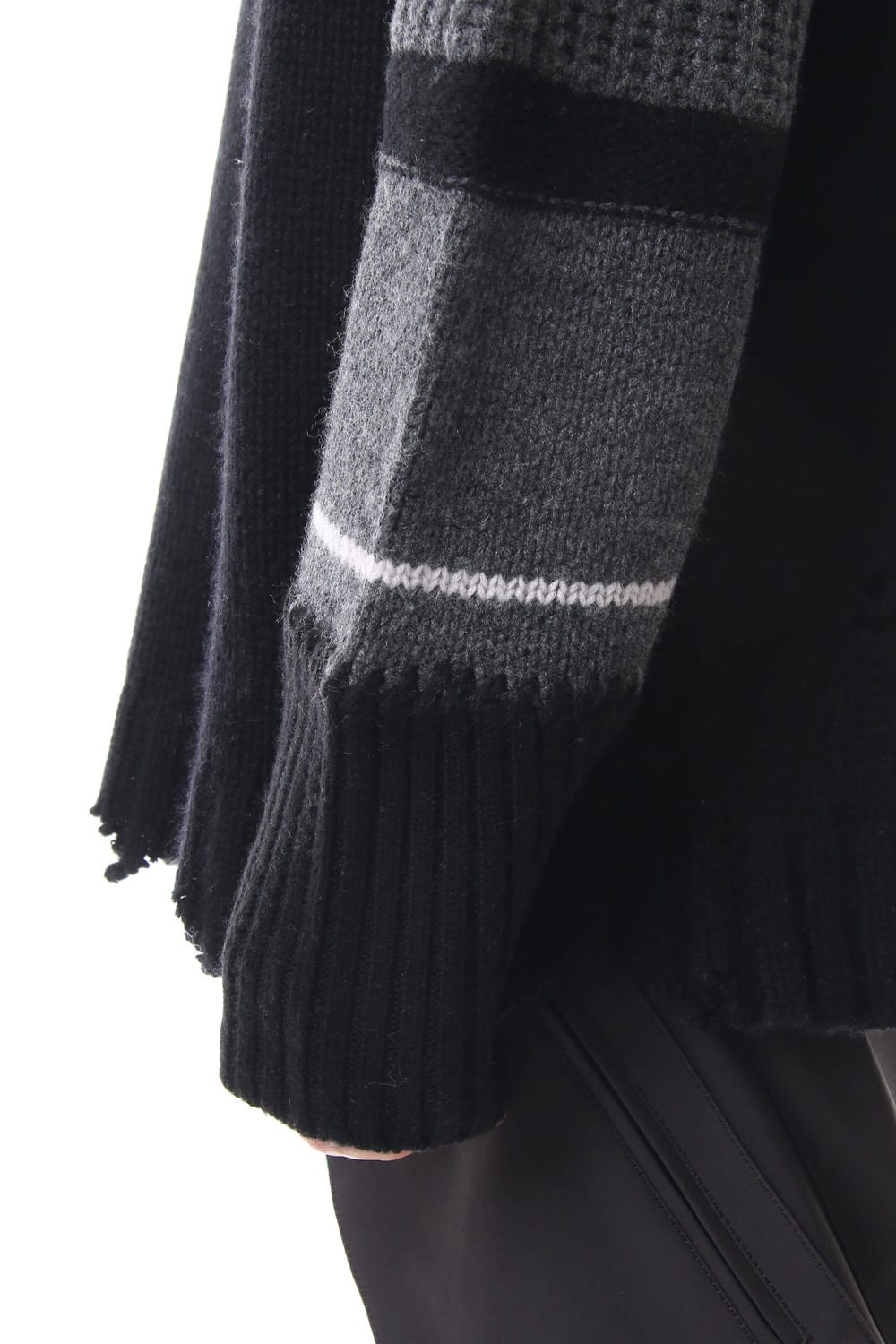 Sleeve Border Wool Cashmere Sweater