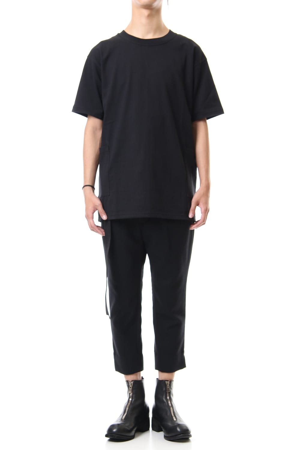 Side Pocket T-Shirts - Black