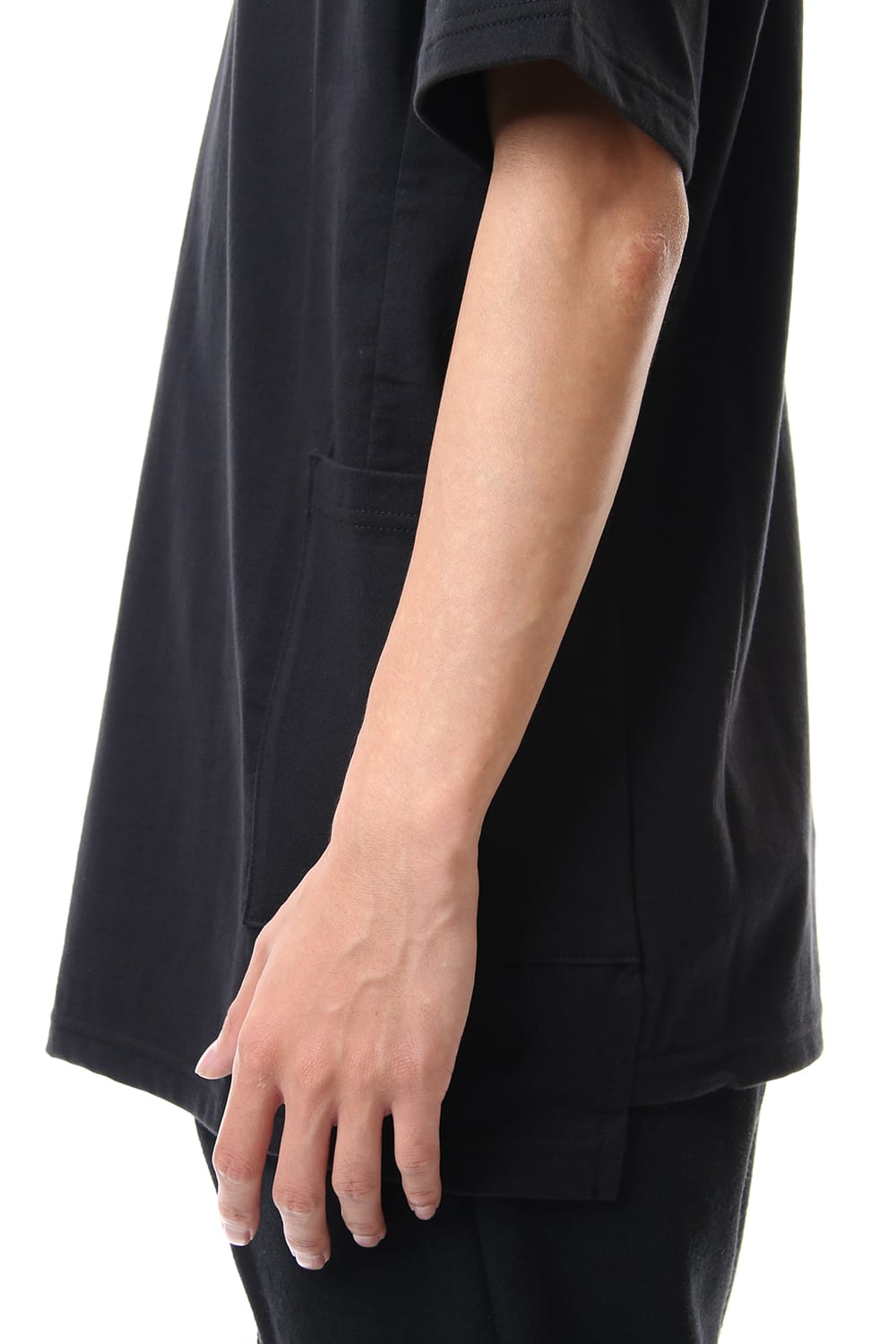 Side Pocket T-Shirts - Black