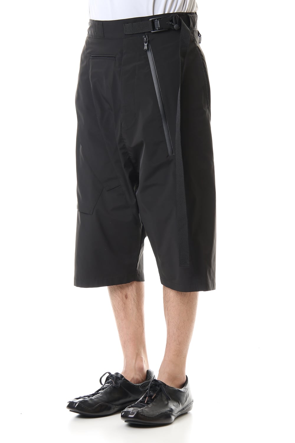 OLMETEX Three-quarter length pants