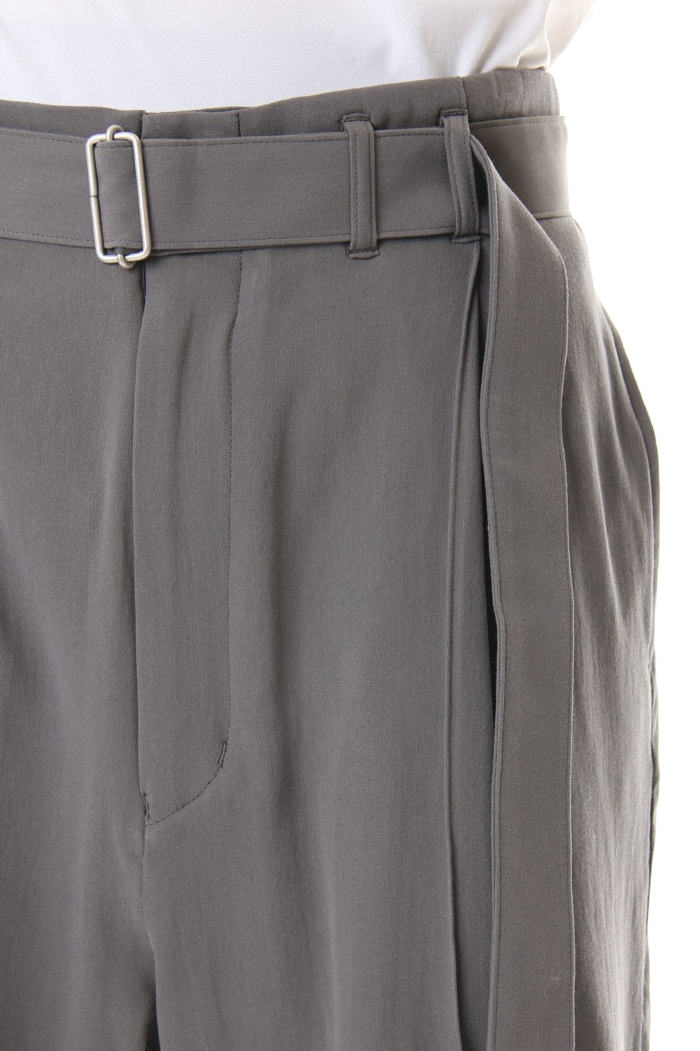 Hard twist Double weave Three-quarter length pants Gray