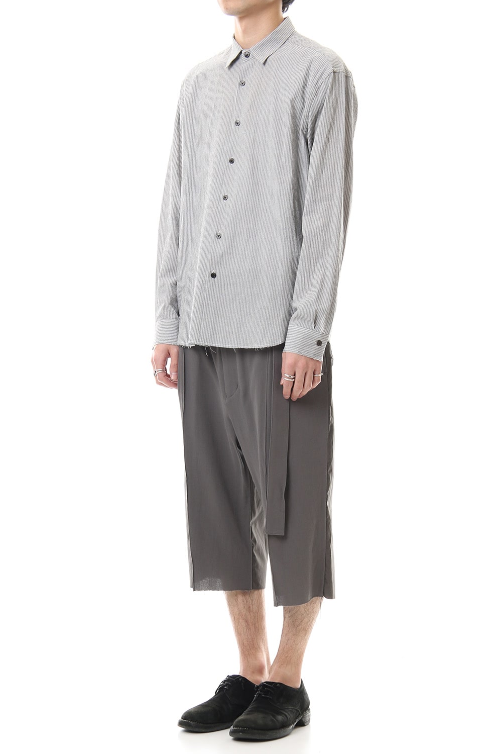 Hard twist Double weave Three-quarter length pants Gray