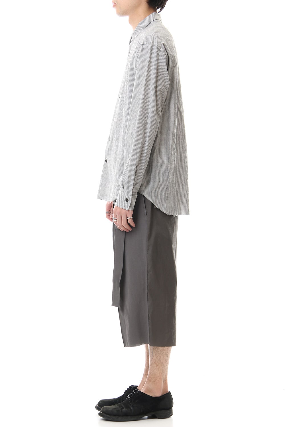 Hard twist Double weave Three-quarter length pants Gray