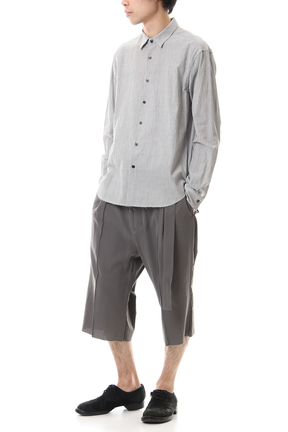 Hard twist Double weave Three-quarter length pants Gray