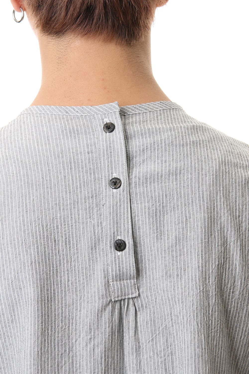 Salt shrinkage Long sleeve Collarless shirt