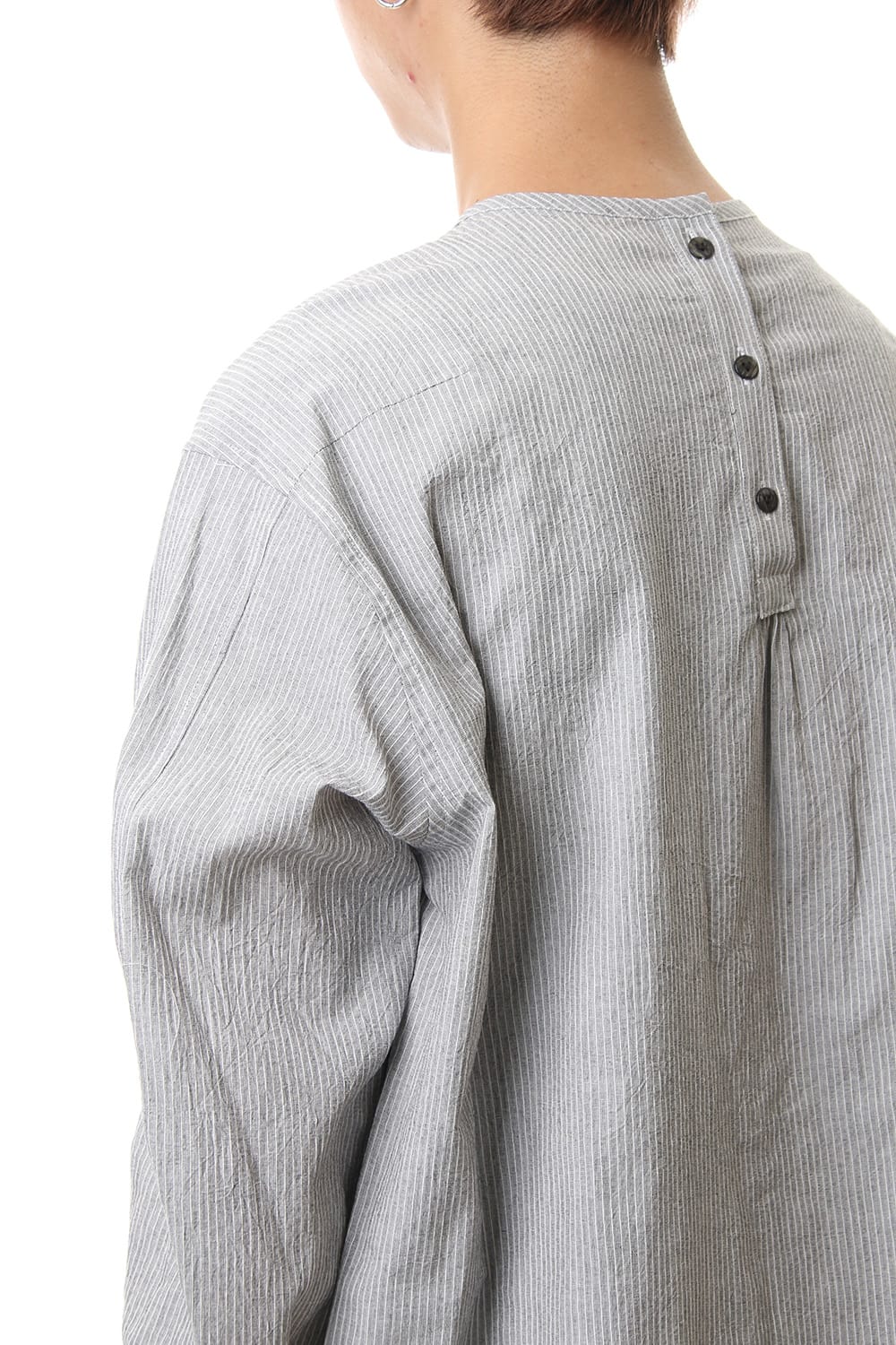 Salt shrinkage Long sleeve Collarless shirt