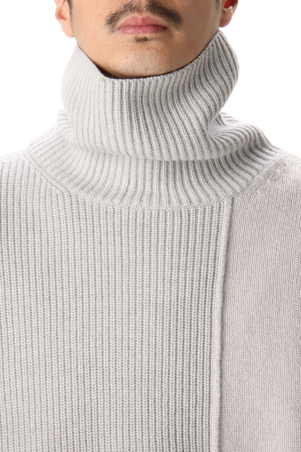 Pocket Turtle neck knit L.Gray
