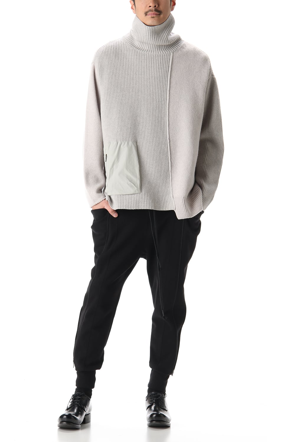 Pocket Turtle neck knit L.Gray