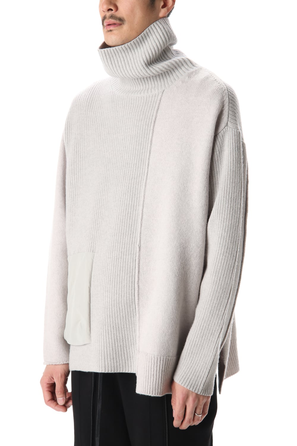 Pocket Turtle neck knit L.Gray