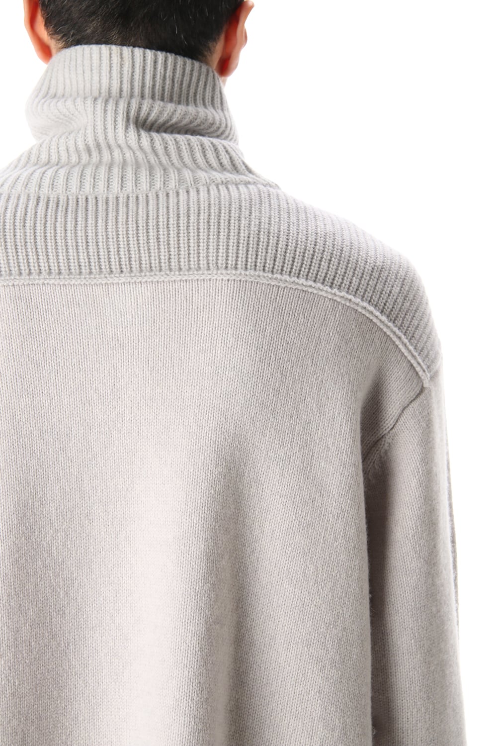 Pocket Turtle neck knit L.Gray