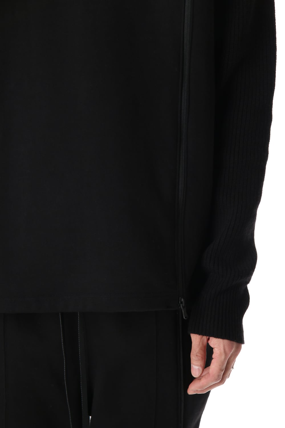 Cotton Fleece-Lined Sleeve Knit Crew Neck Black