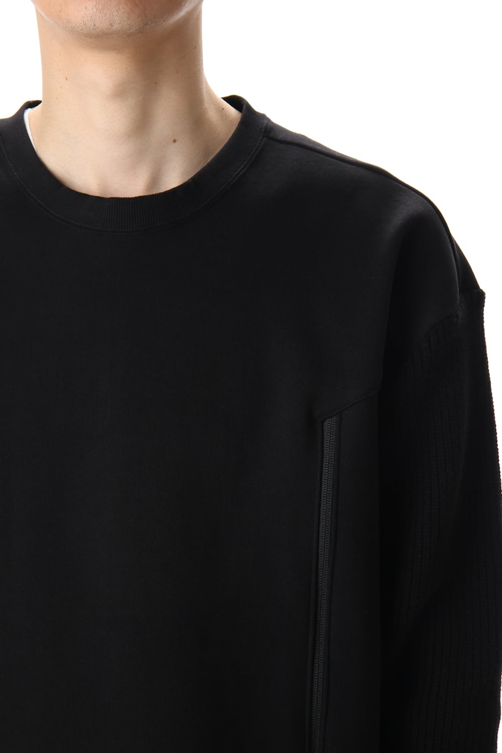 Cotton Fleece-Lined Sleeve Knit Crew Neck Black