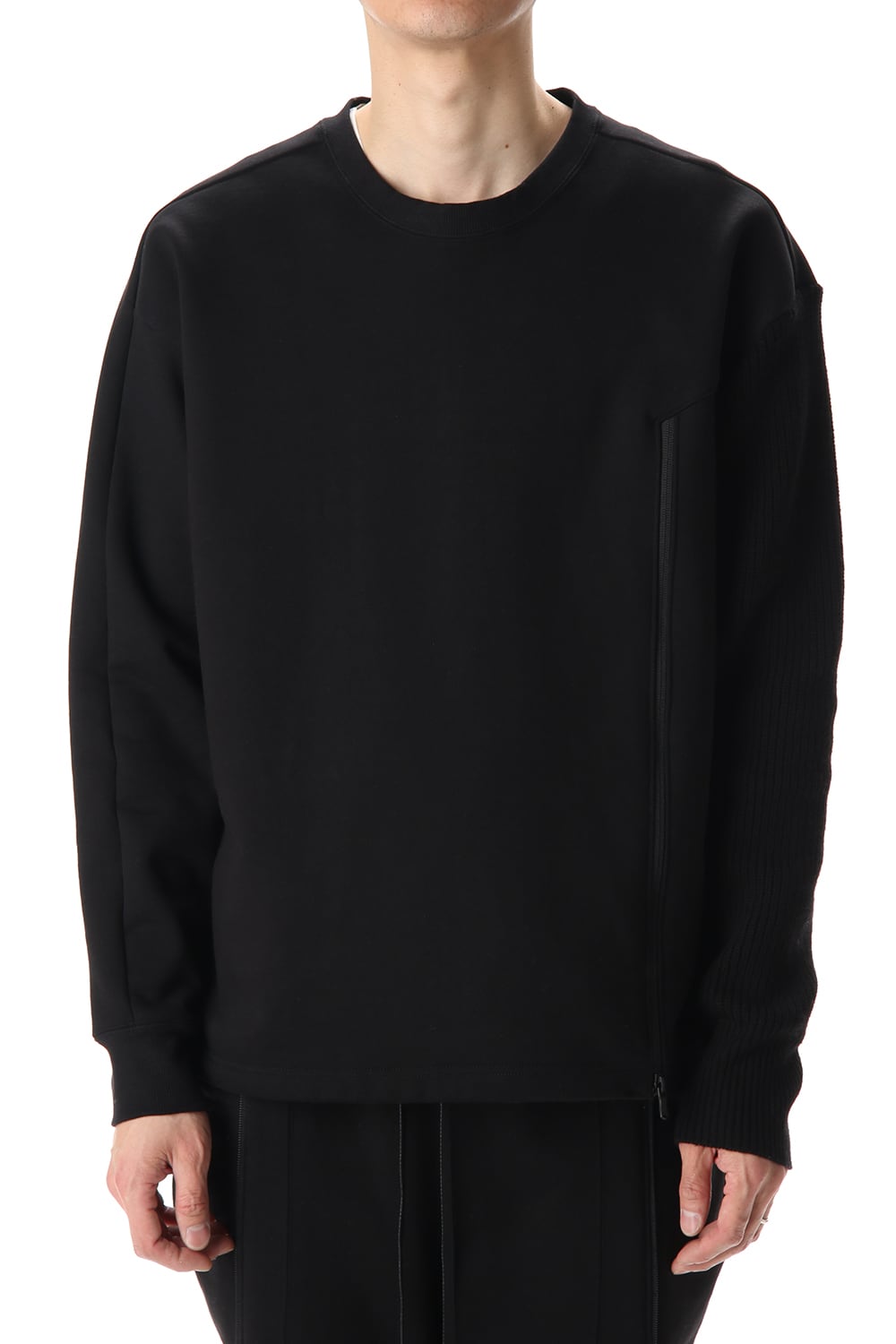 Cotton Fleece-Lined Sleeve Knit Crew Neck Black