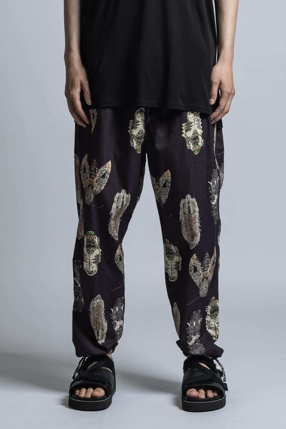 SUZUKO MOMOYAMA 'INSECTS' Print Hem String Pants