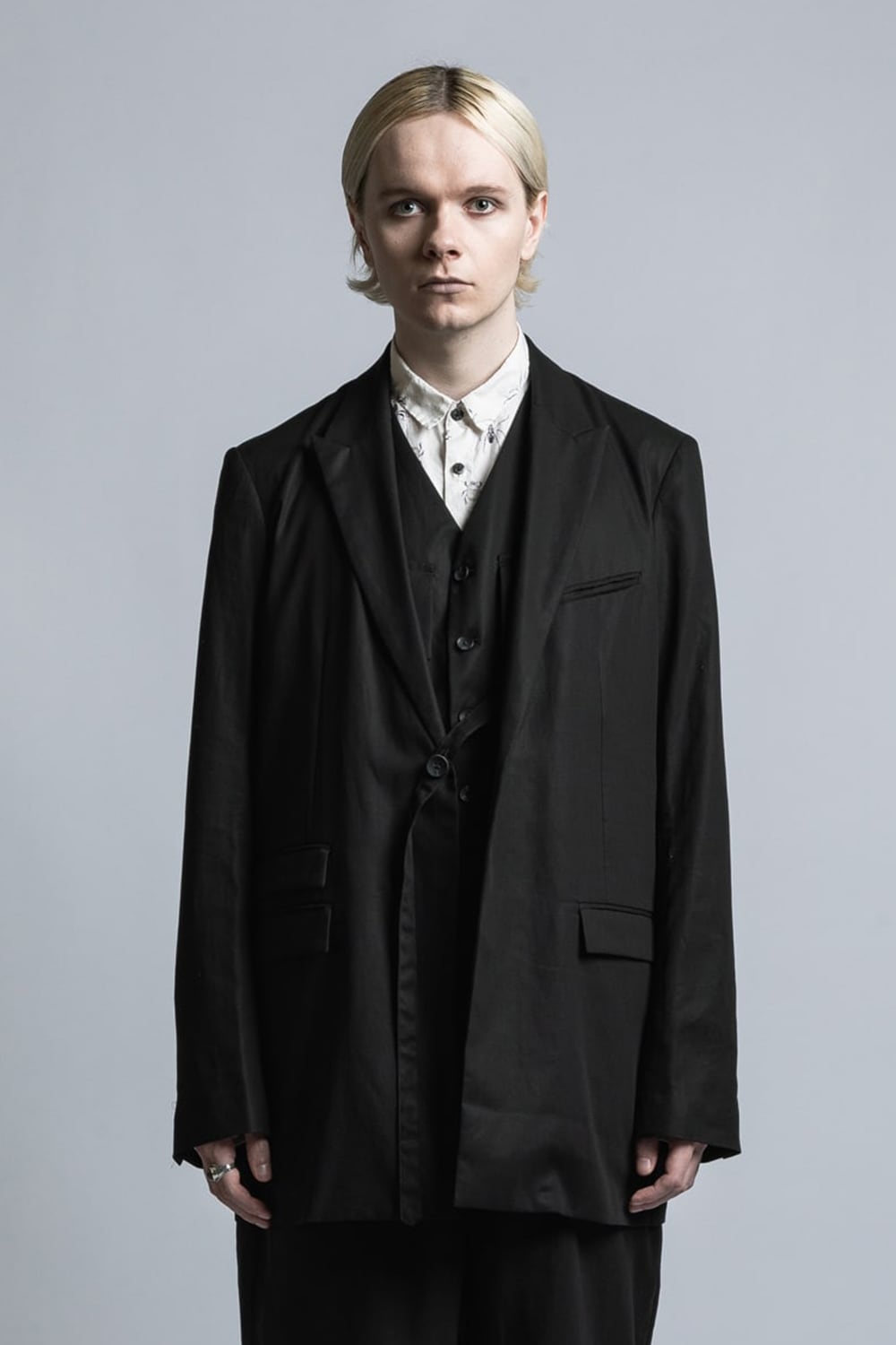 Tailored Jacket With Strong-Twist Cotton Vest