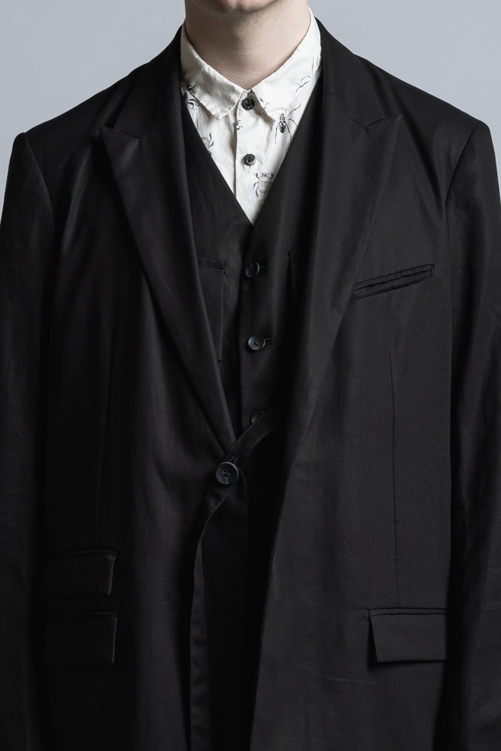 Tailored Jacket With Strong-Twist Cotton Vest