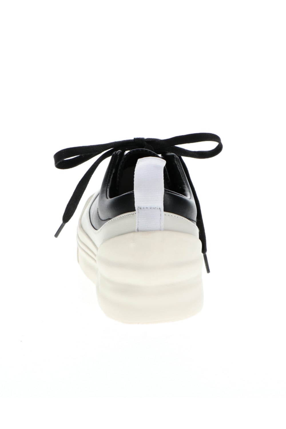 Low Cut Sneakers Black / White