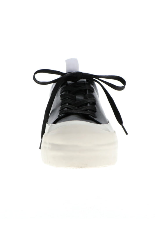 Low Cut Sneakers Black / White
