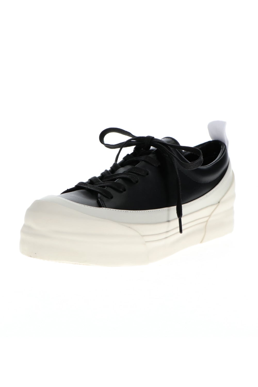 Low Cut Sneakers Black / White
