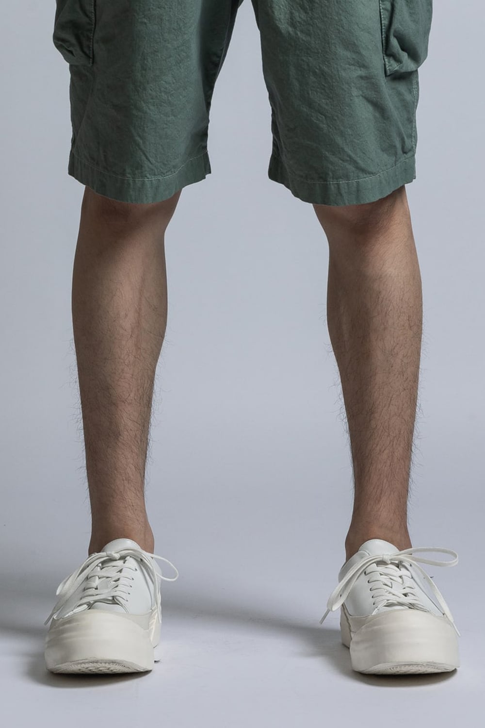 Low Cut Sneakers White / White