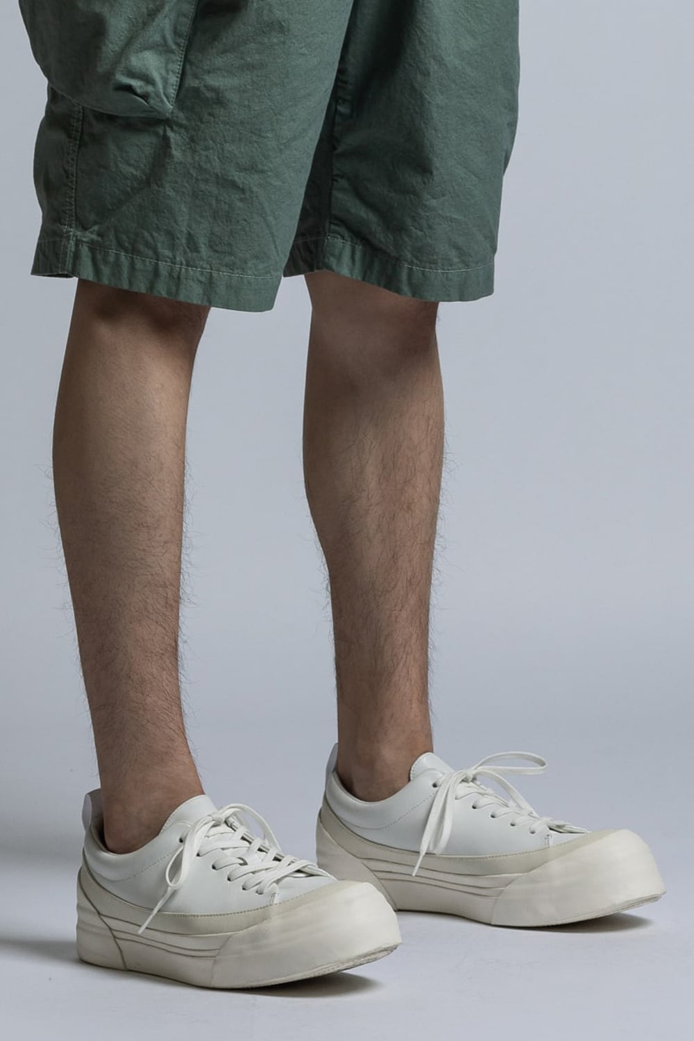 Low Cut Sneakers White / White