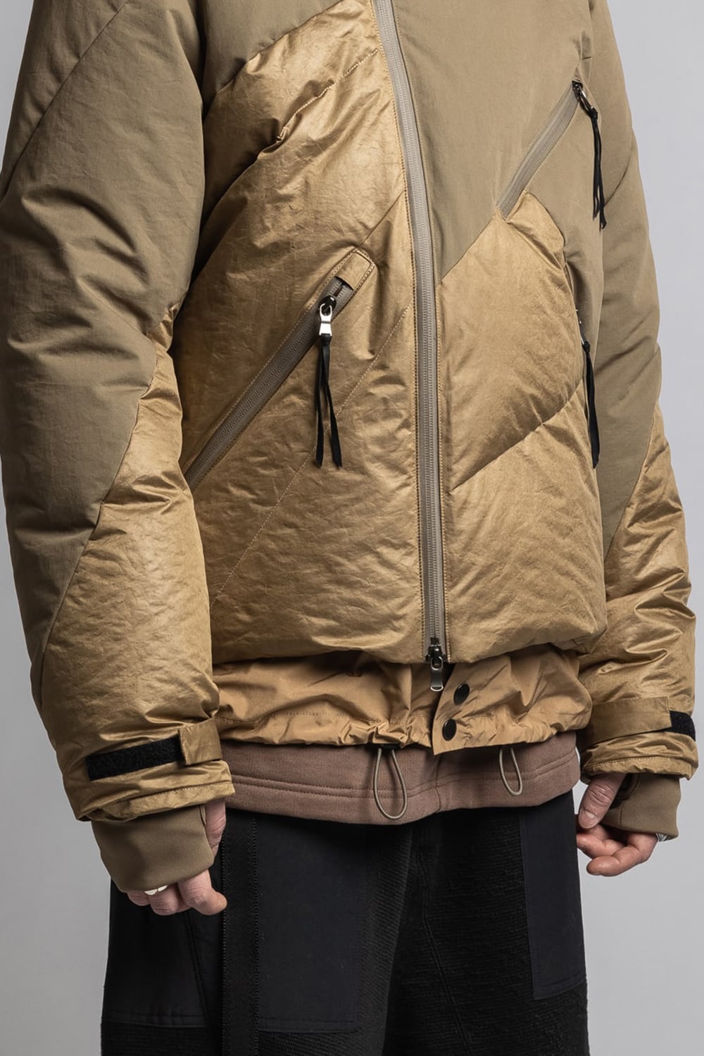 ダウンジャケット Khaki