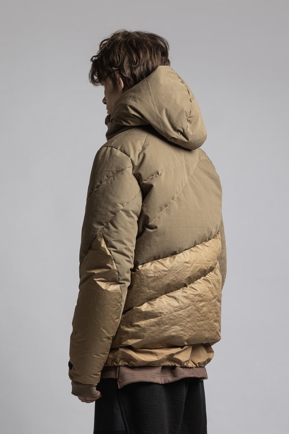 ダウンジャケット Khaki