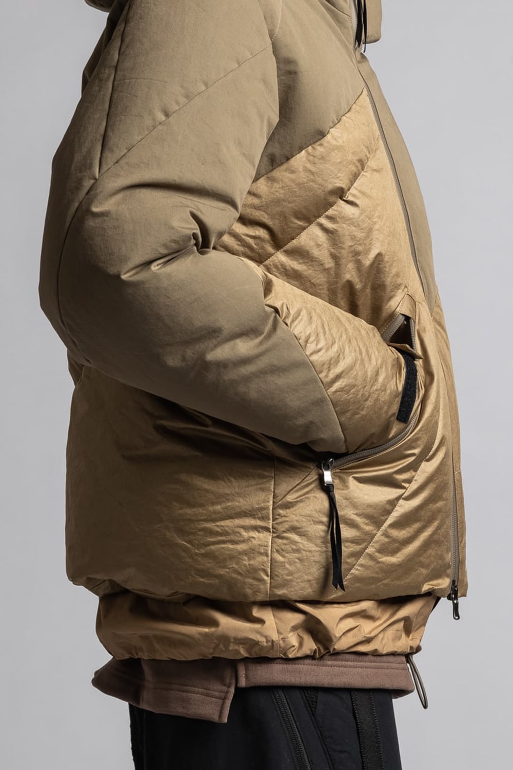 ダウンジャケット Khaki