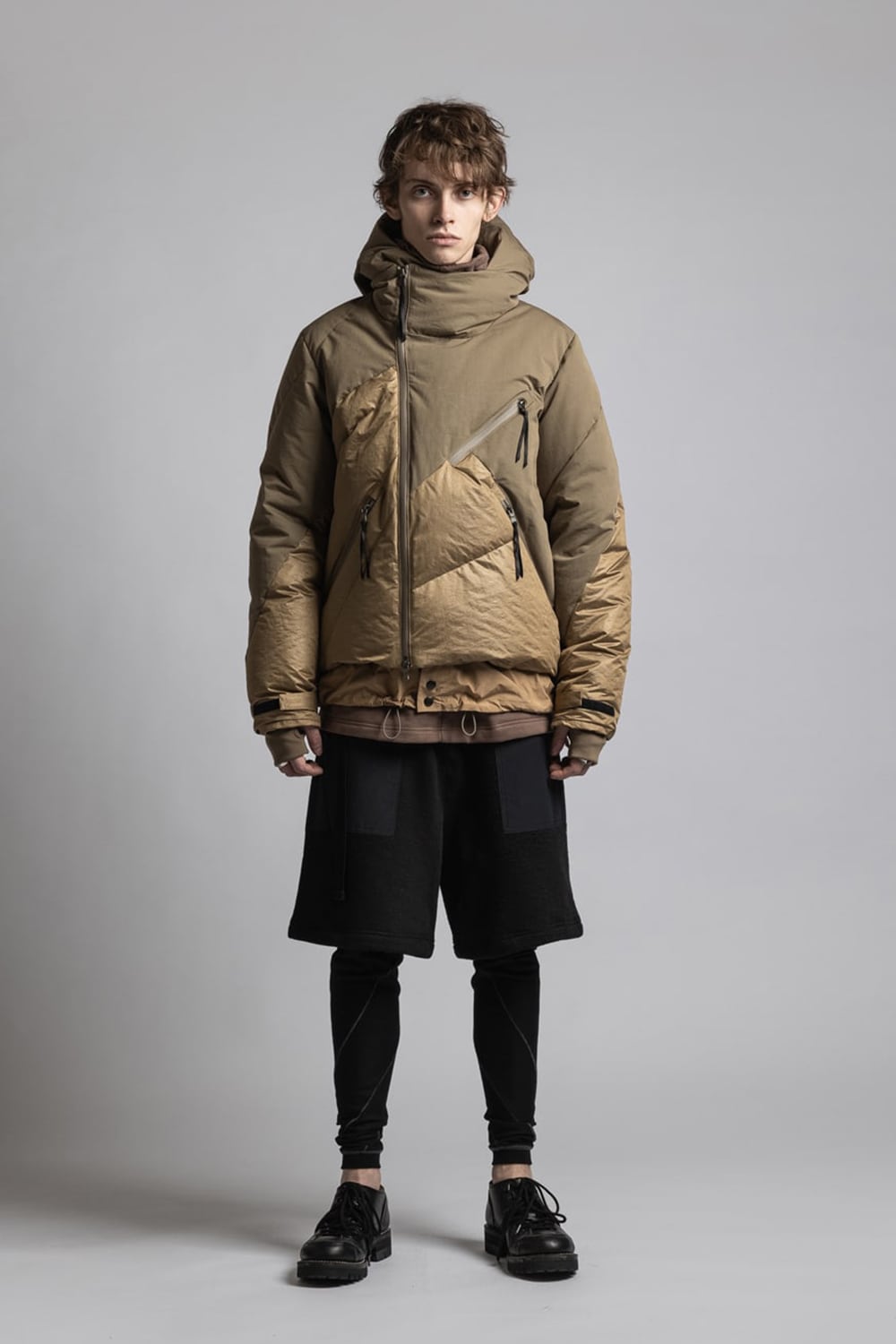 ダウンジャケット Khaki