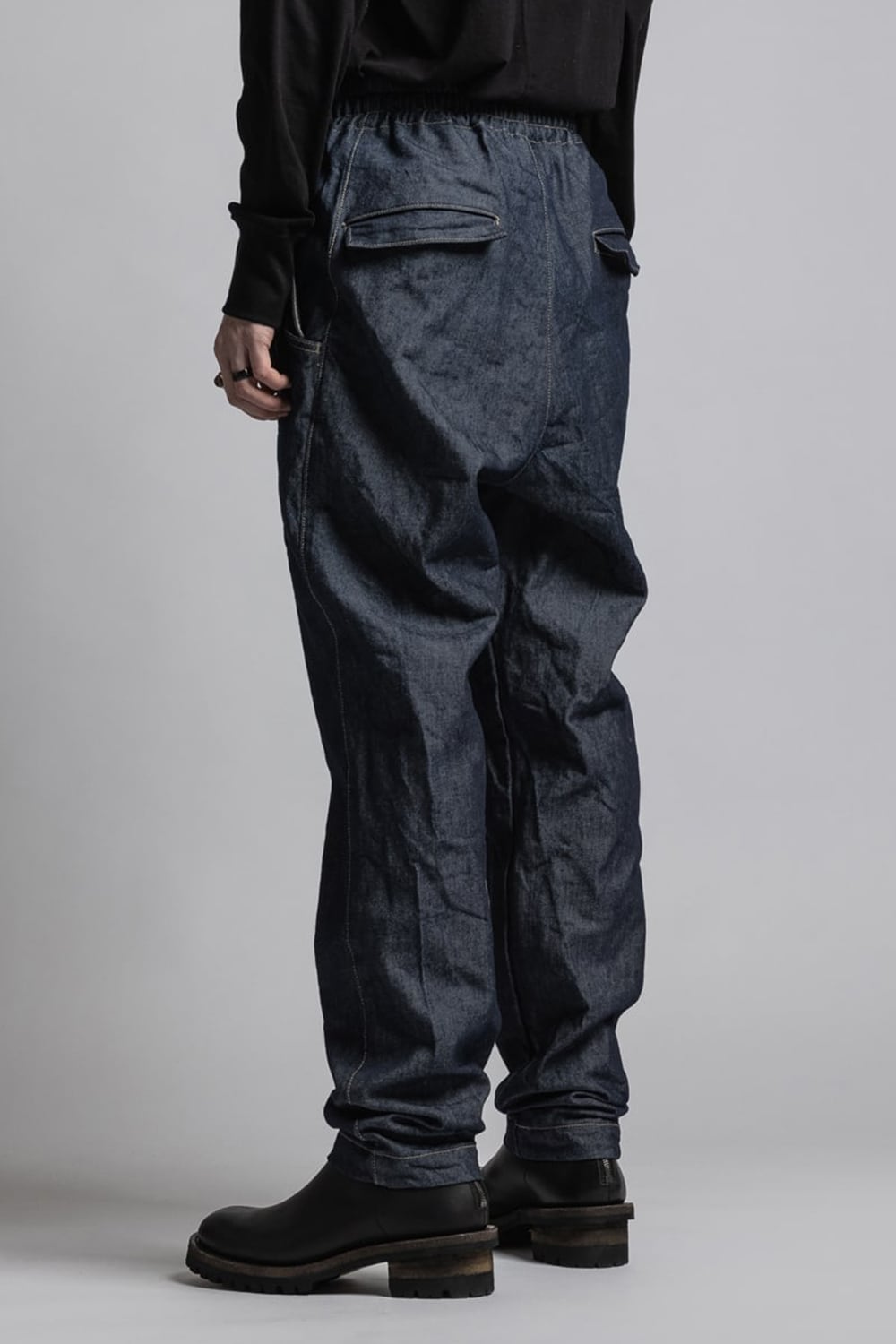 Strong twist Denim Tapered pants