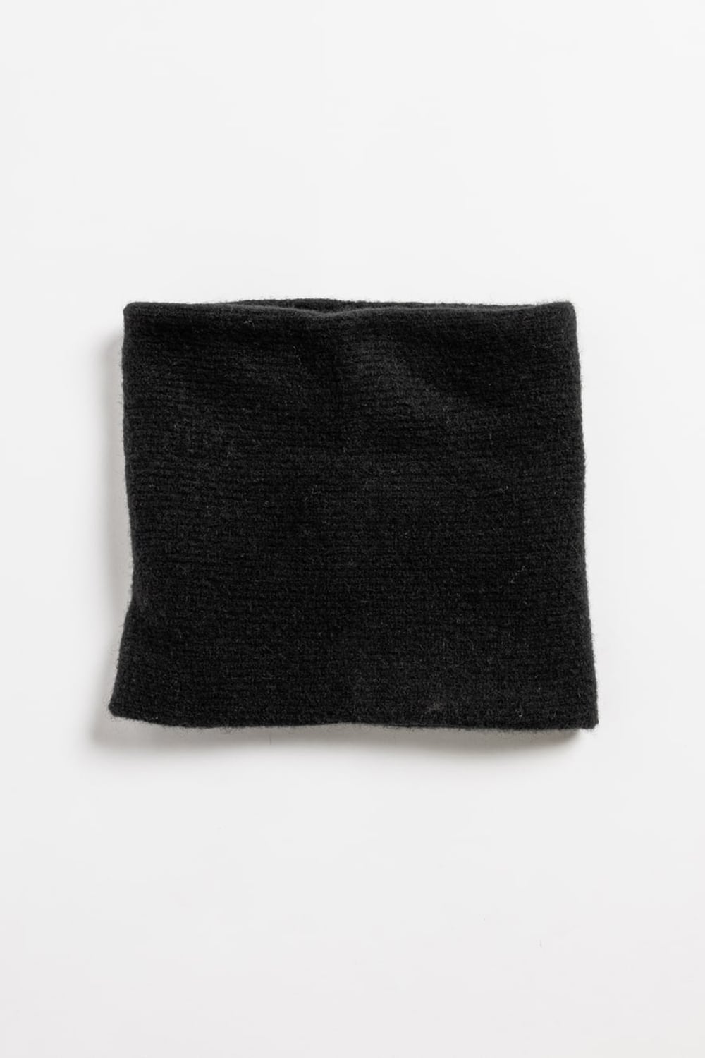 Knit Pullover with Neck Warmer Black