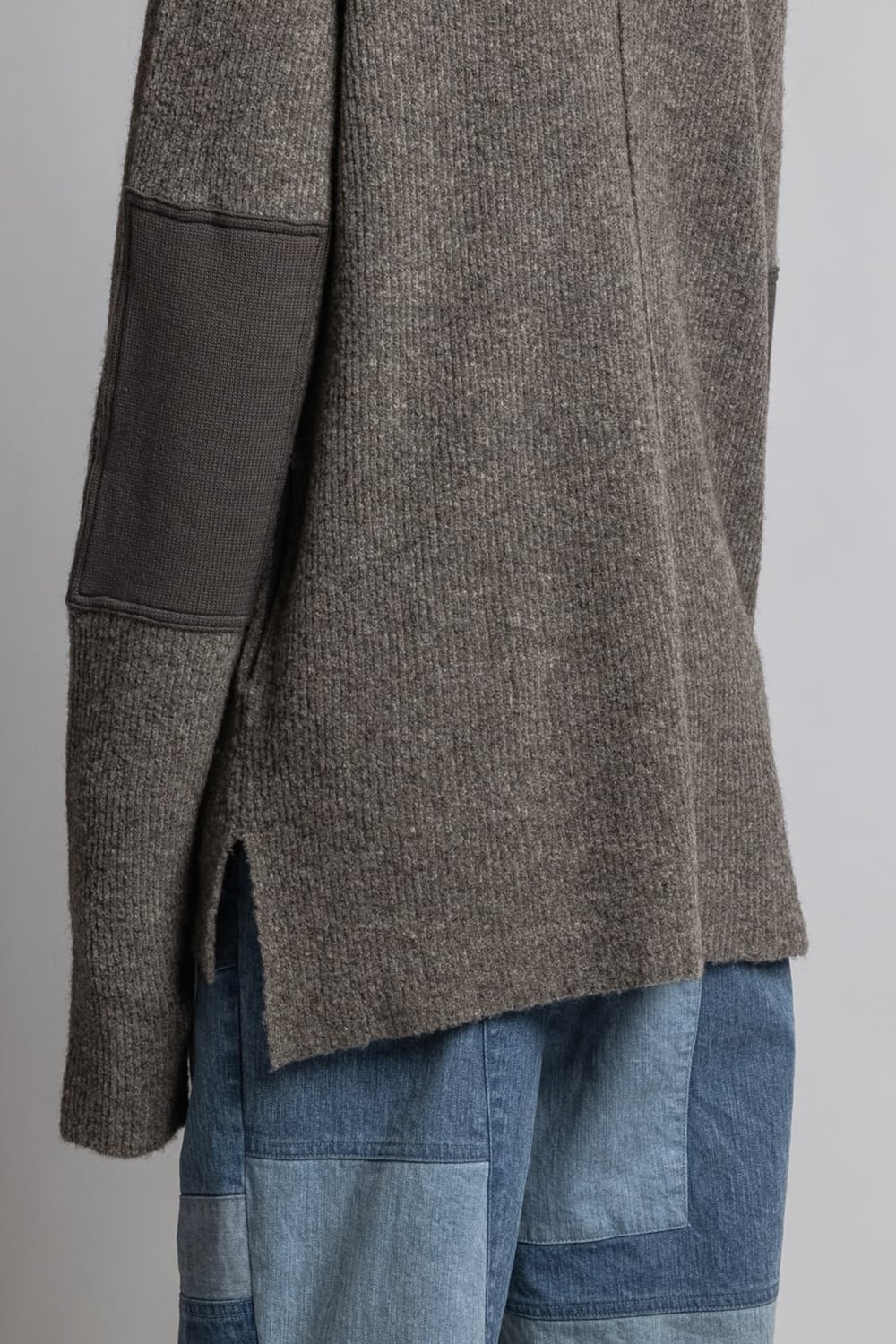 Knit Pullover with Neck Warmer G.Beige