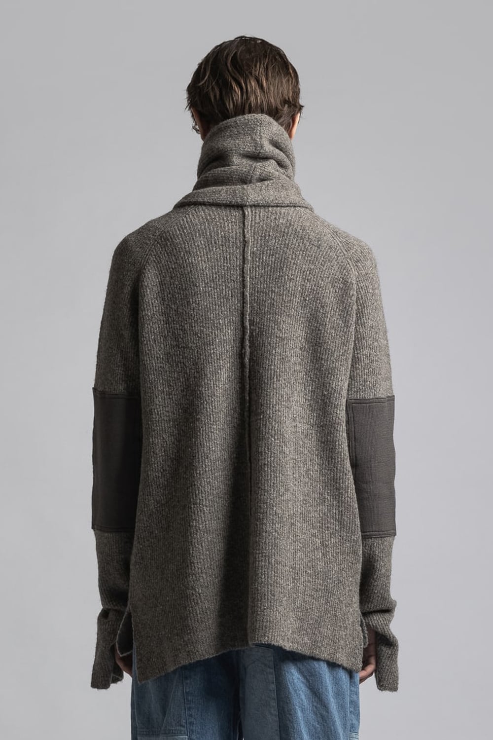 Knit Pullover with Neck Warmer G.Beige